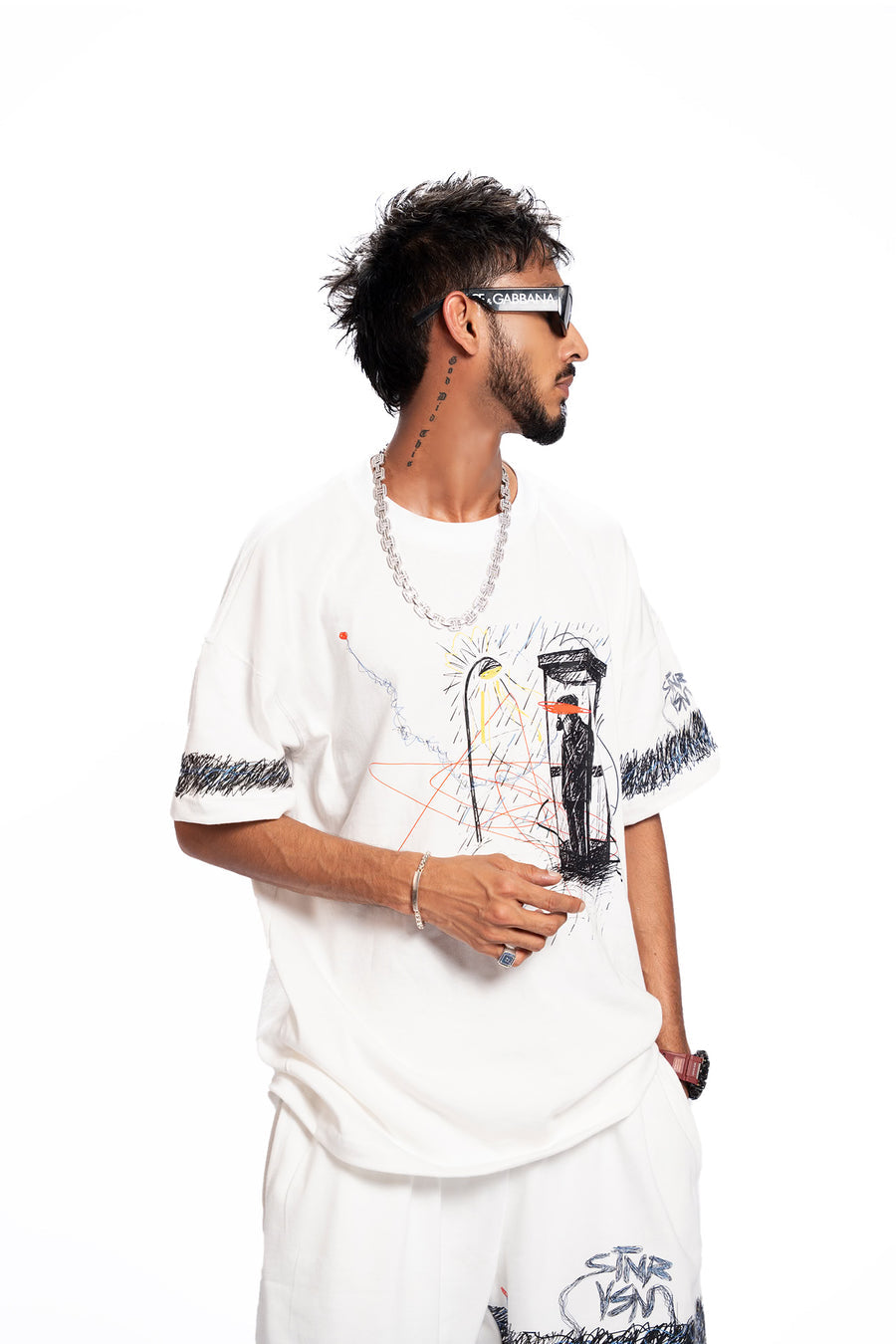 Midnight Booth – Oversized White Tee