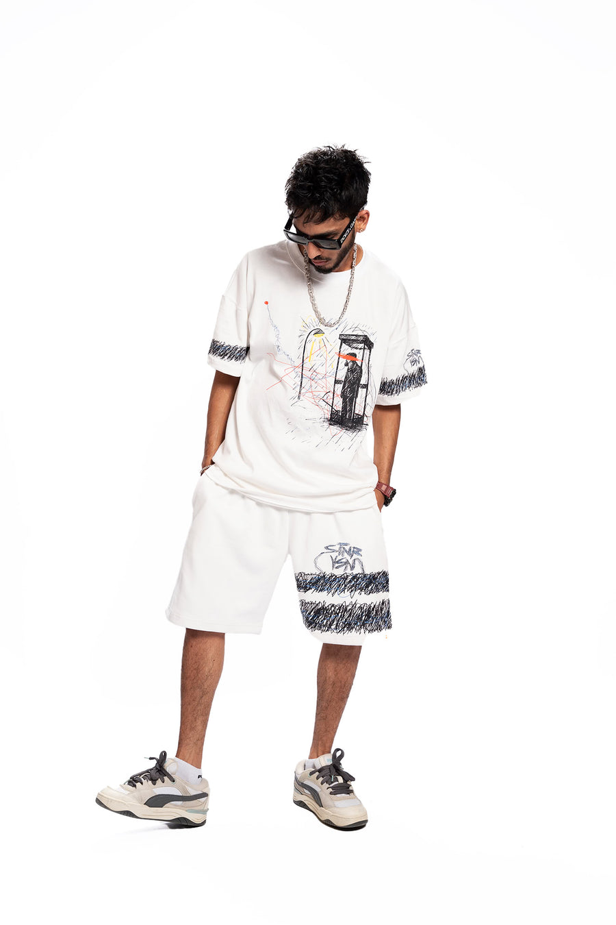 Midnight Booth – Oversized White Shorts