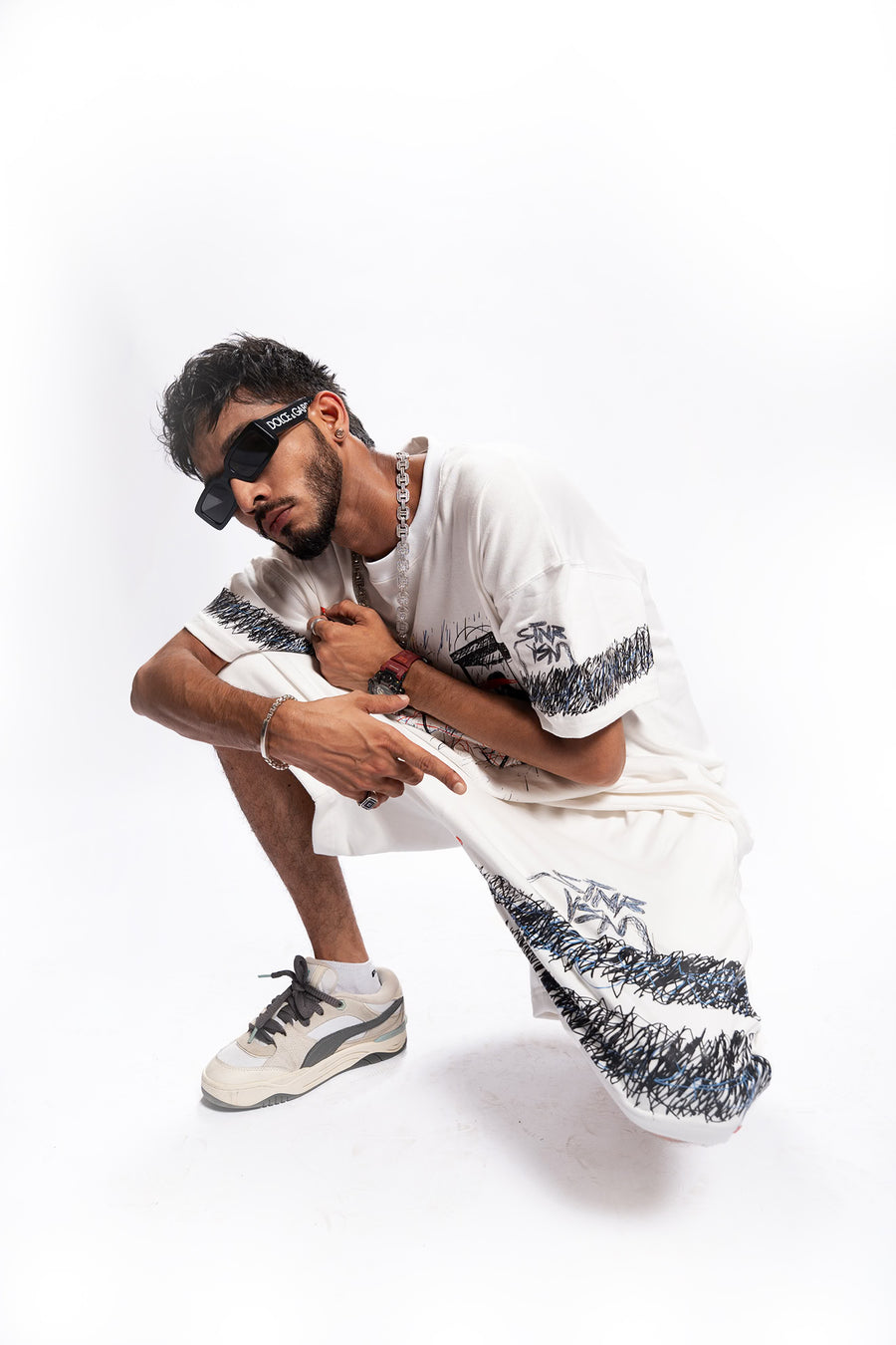 Midnight Booth – Oversized White Shorts